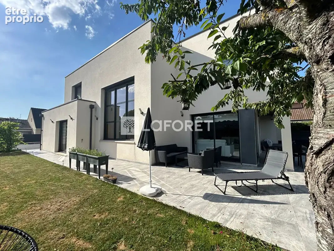 SOLIERS, maison 203 m² - photo 4