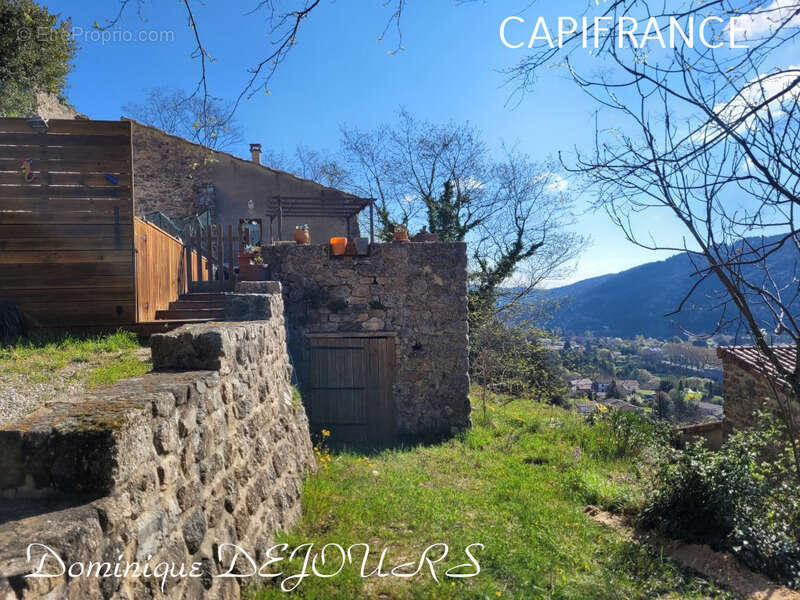 Très Belle Maison en pierres dominant la Vallée de l'Eyrieux avec une vue splendide. 3 chambres, un grand séjour et une piscine - photo 22