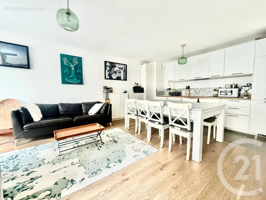 Appartement à CLICHY
