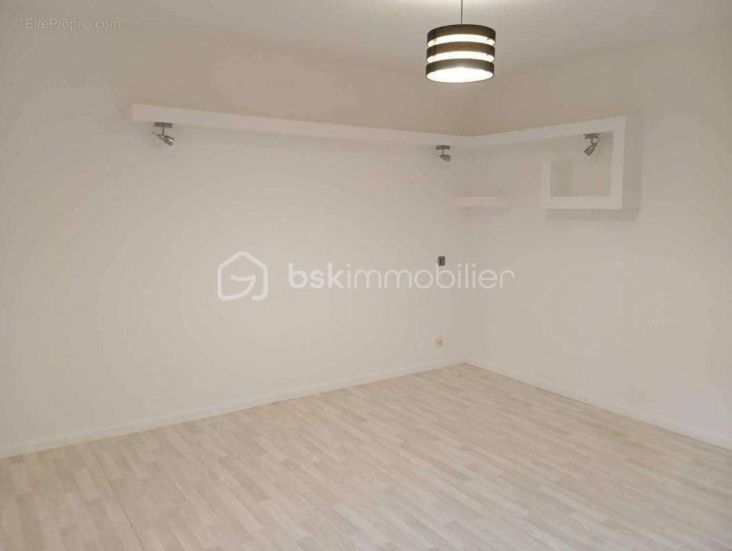 Hyper centre - appartement en duplex - photo 4