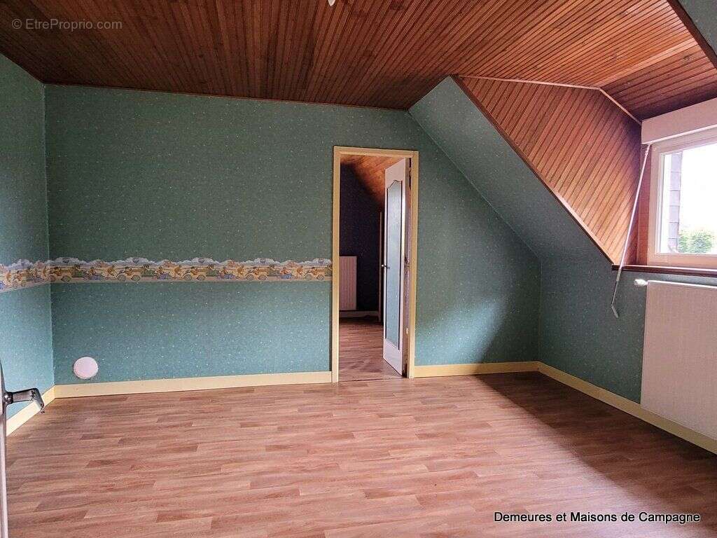 Maison à LE TEILLEUL