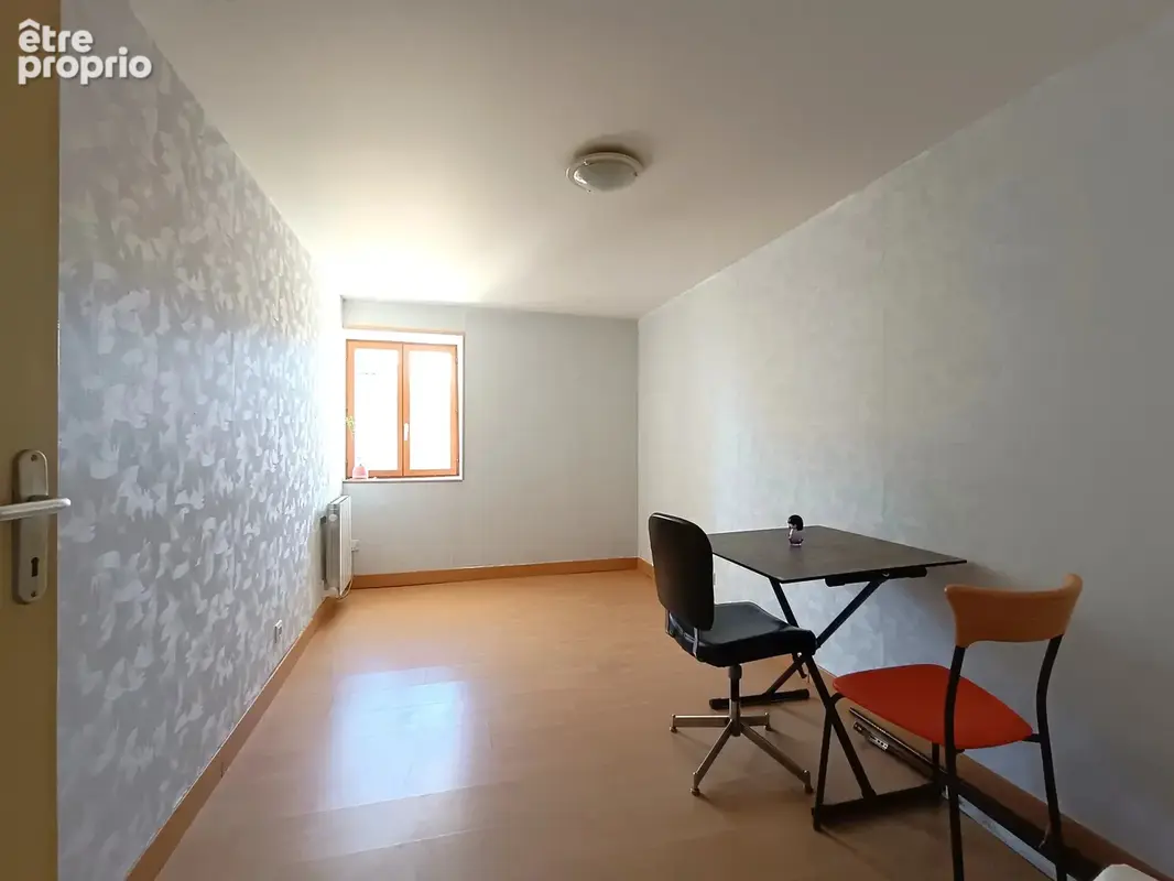 Grande maison de ville avec 5/6 chambres et encore du potentiel! - photo 6
