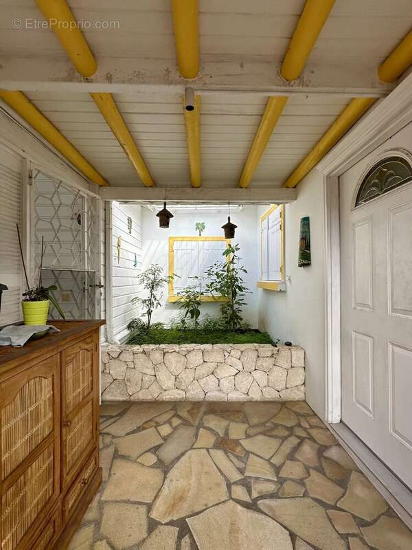 Maison à SAINT-FRANCOIS