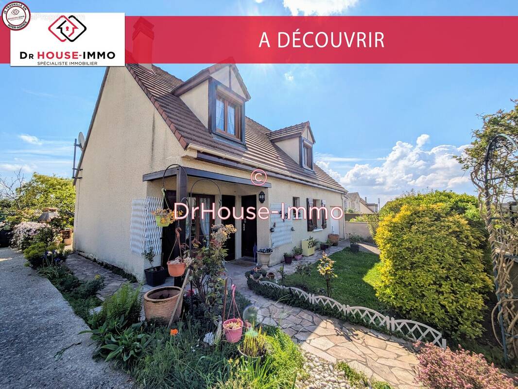 Maison à CHANTELOUP-LES-VIGNES