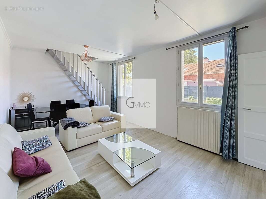 Maison 56 m² à Villejuif  - photo 3