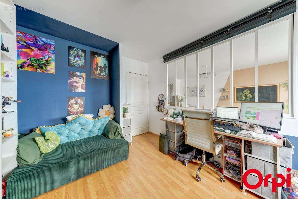 Appartement à LYON-9E