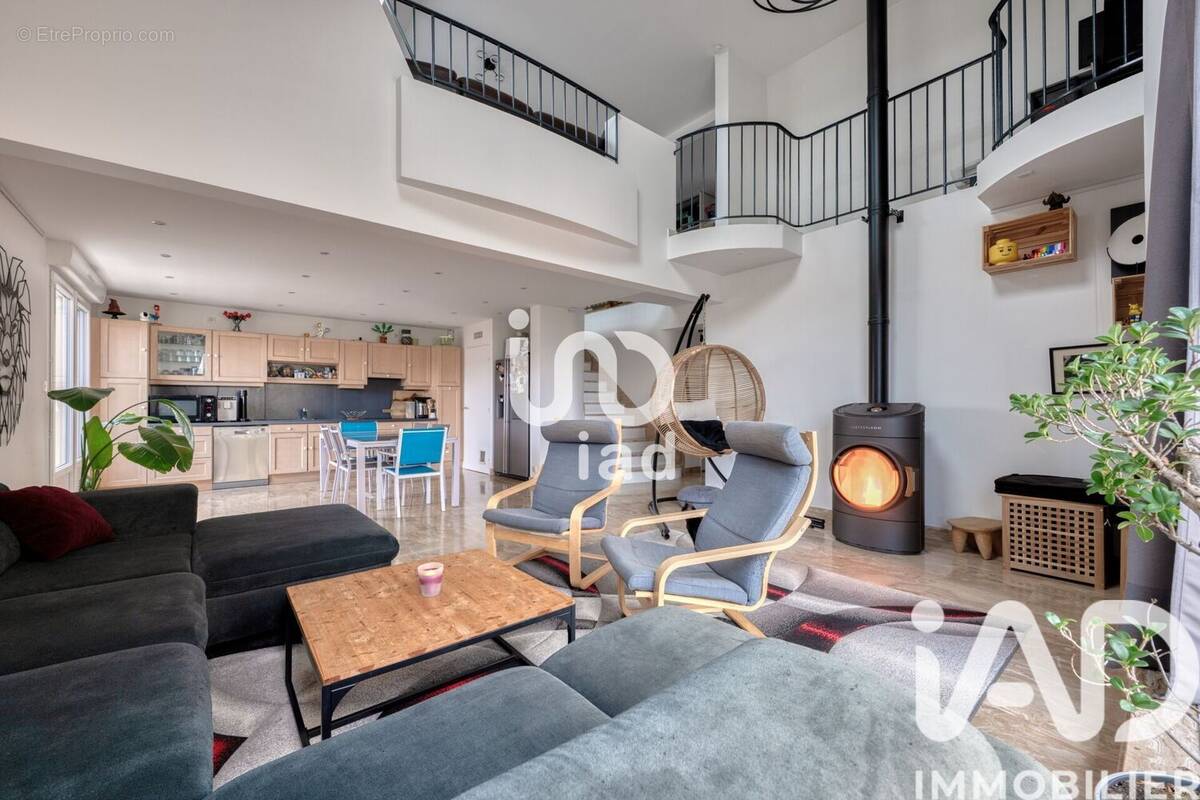 Photo 1 - Appartement à ESBLY