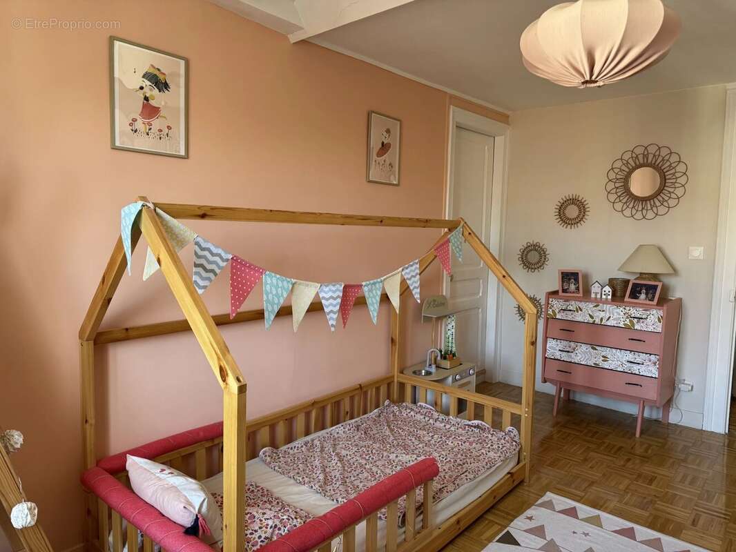 Maison 160 m² à Calais  - photo 7