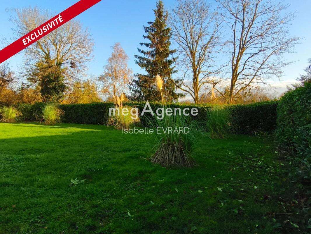 Maison à BETON-BAZOCHES