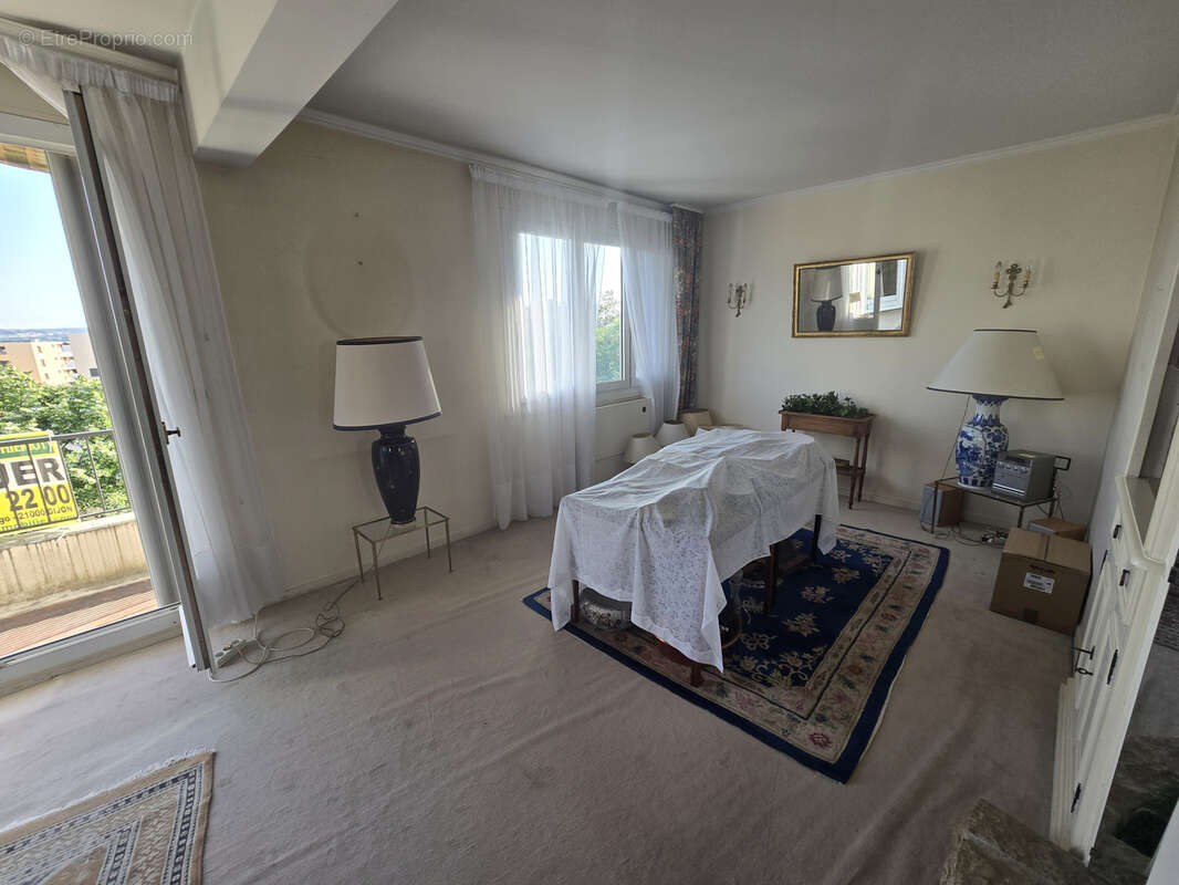 Appartement à TALANT