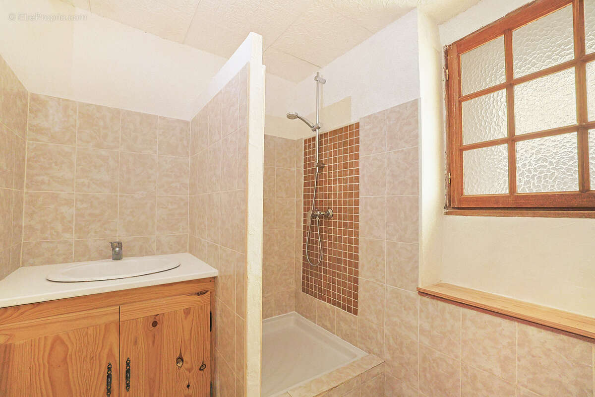 Maison à PUGET-VILLE