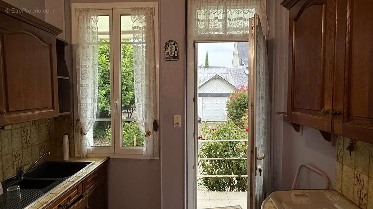 Maison de ville à vendre 7 pièces BAGNERES DE BIGORRE (65) - photo 15