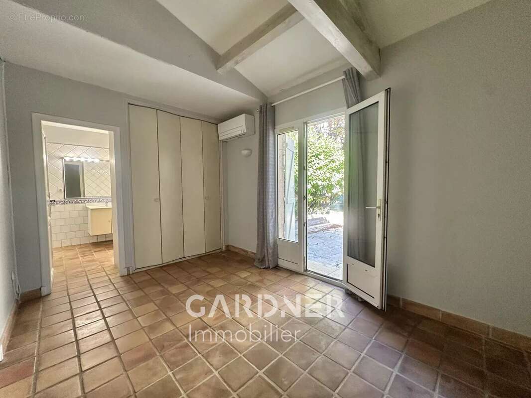 Maison à MARSEILLE-12E