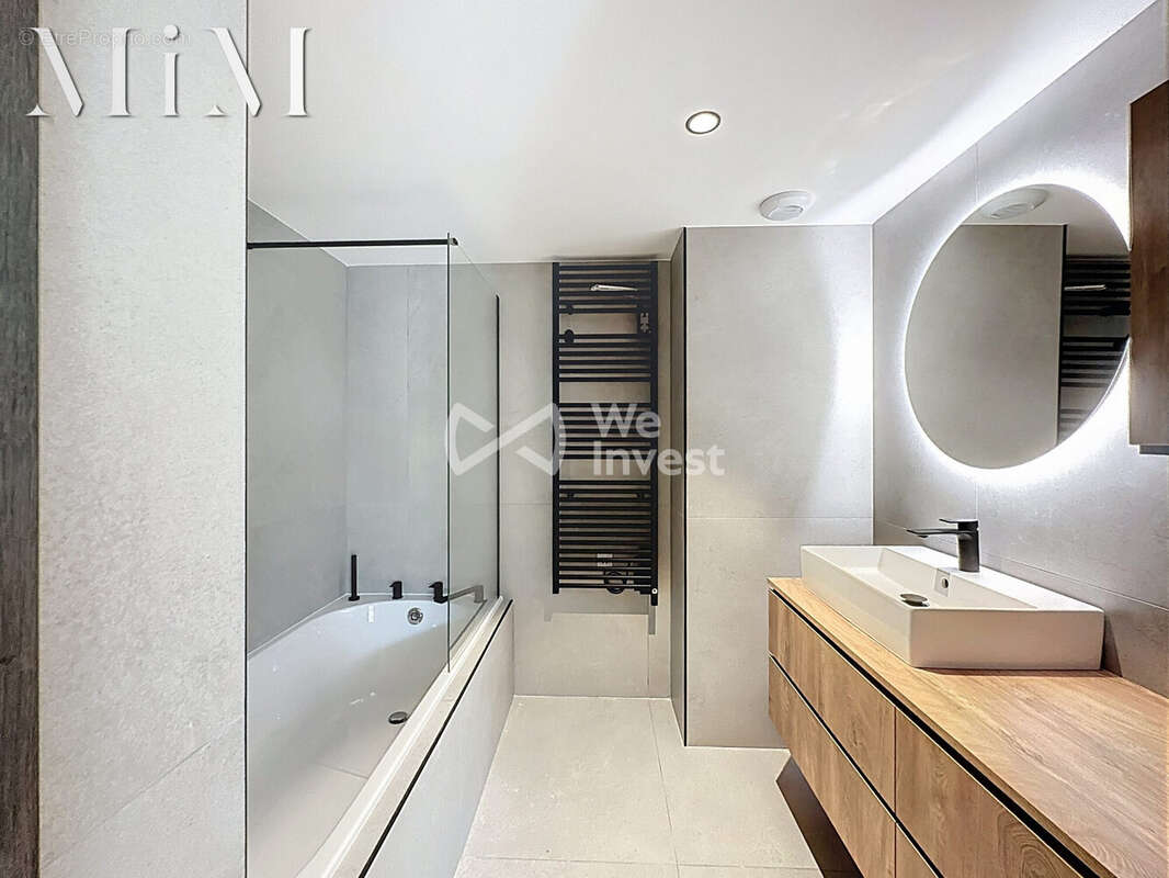 Salle de bain - Appartement à BAILLARGUES