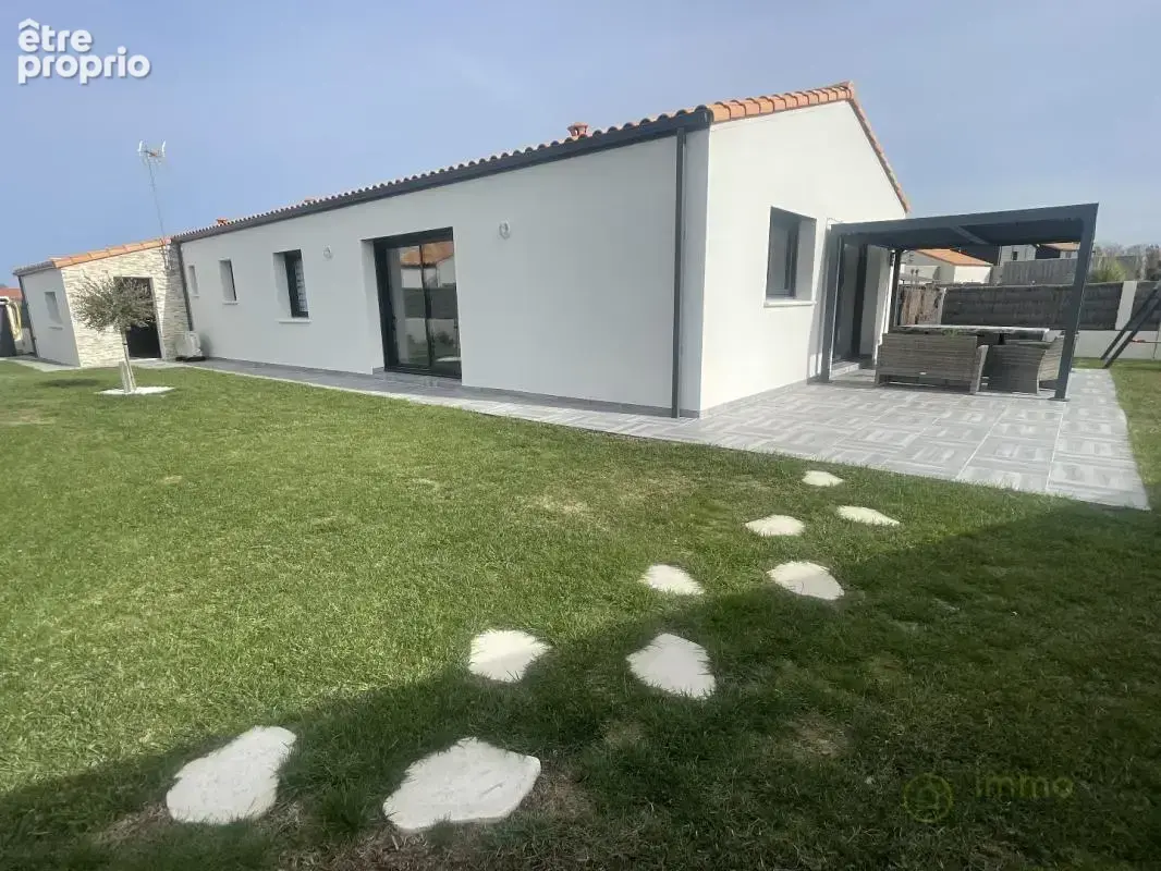 Maison 4 pièces 100 m² à vendre à Saint-Jean-De-Monts (85160) - photo 1