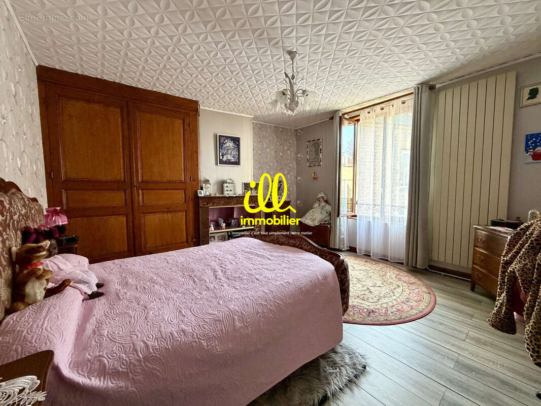 Maison 88 m² à Charleville-Mezieres  - photo 9