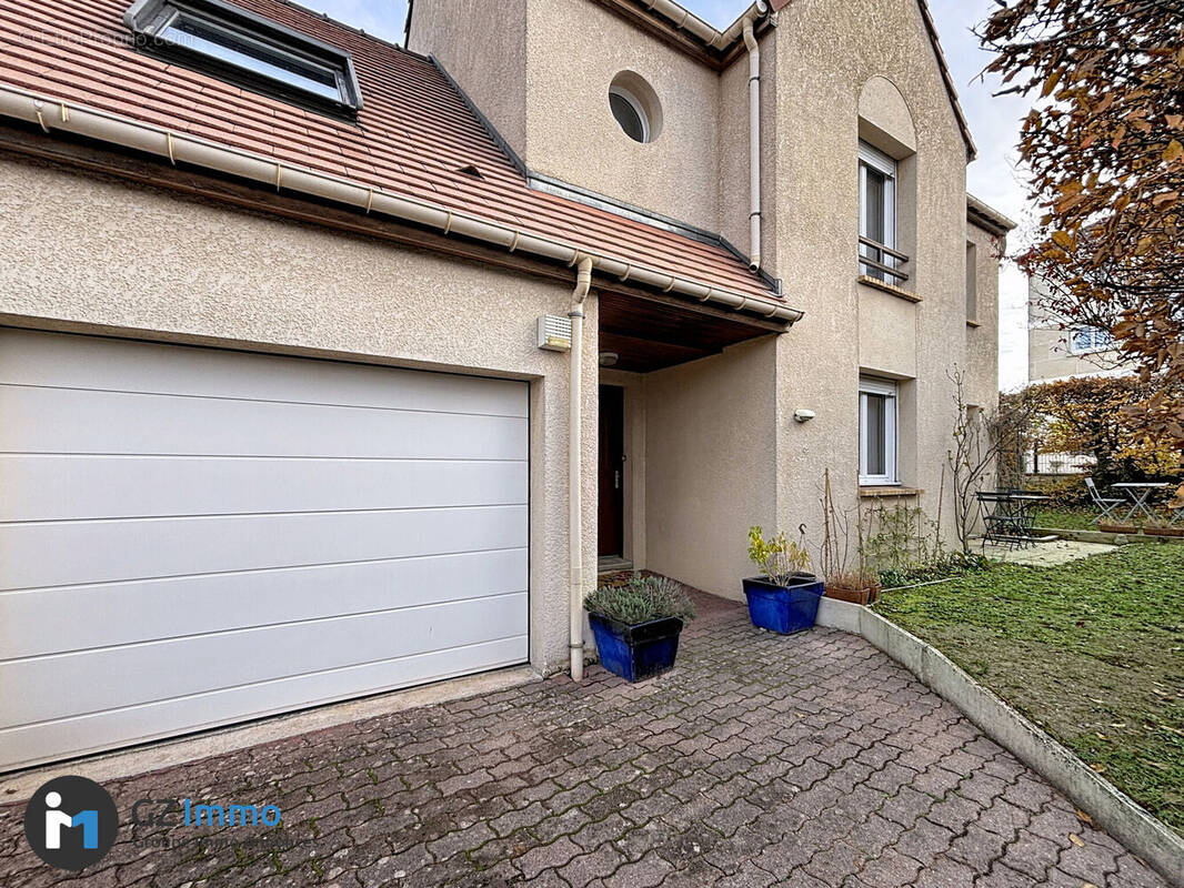 Photo 1 - Maison à SAINT-ANDRE-LES-VERGERS