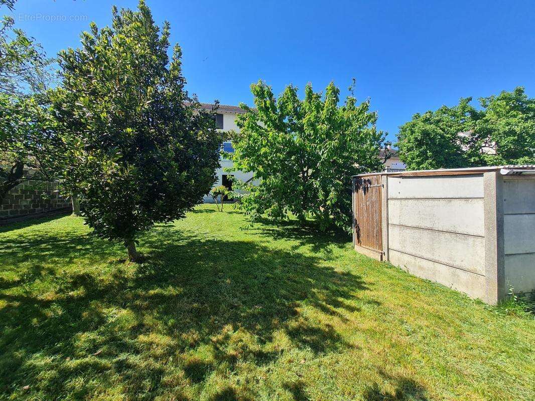 Maison à ATHIS-MONS