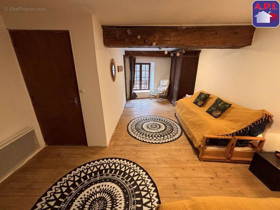 Maison à CAMPAGNA-DE-SAULT