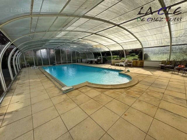 Maison à COULONGES-SUR-L&#039;AUTIZE