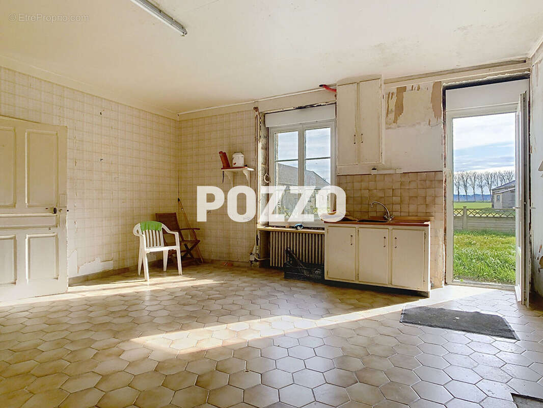 Maison à ROZ-SUR-COUESNON