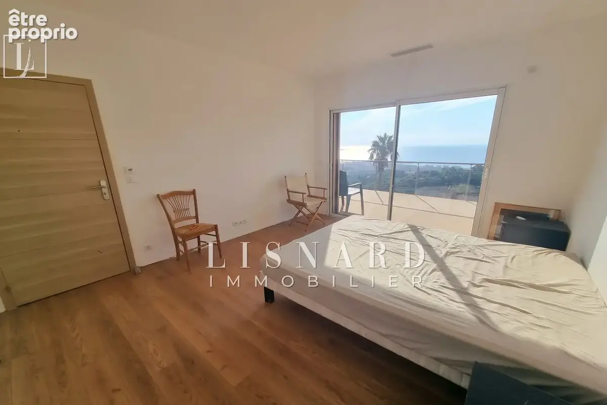 Maison 5 pièces 140 m² à vendre à Vallauris (06220) - photo 8
