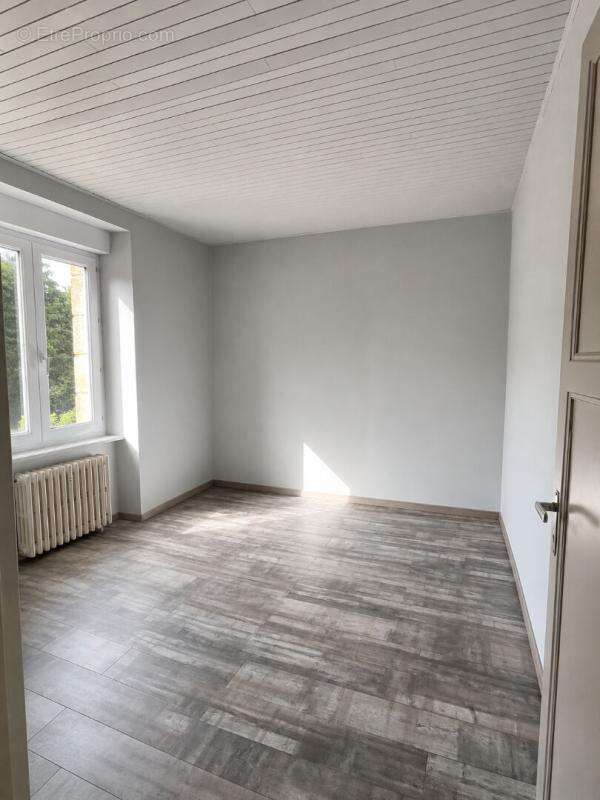 Maison  en pierres  5 pièce(s) 105 m2 22250 sevignac - photo 5