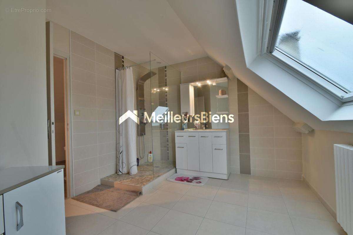 Maison à LUSIGNY-SUR-BARSE