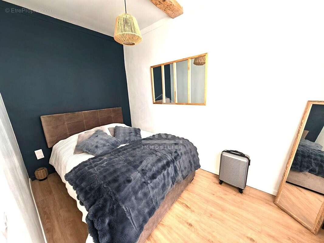 Appartement à HYERES