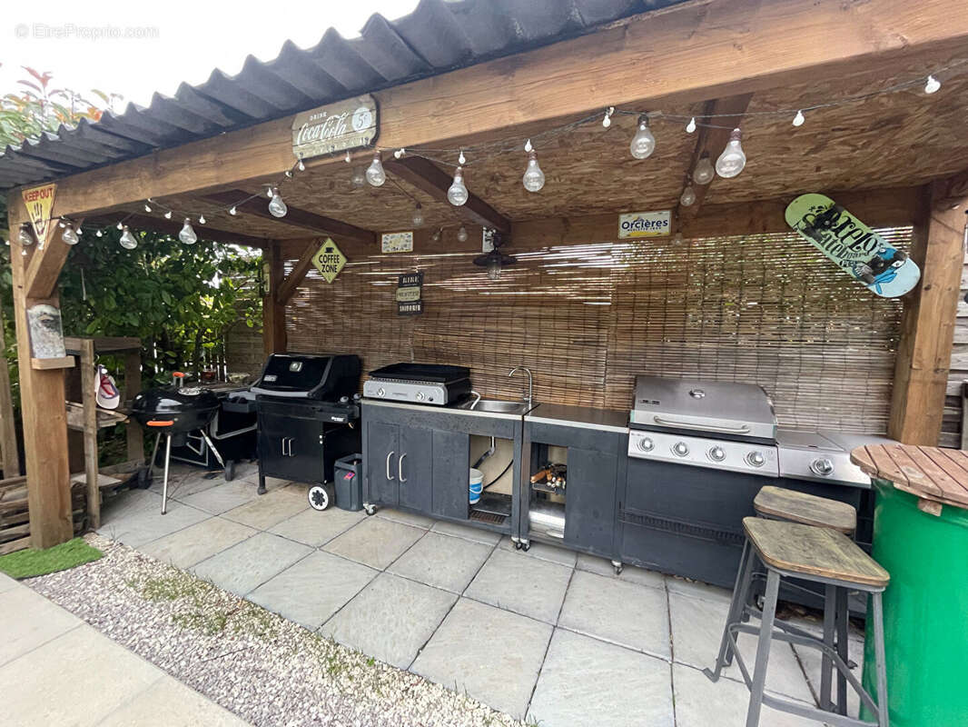 Maison à VILLENEUVE-LES-MAGUELONE