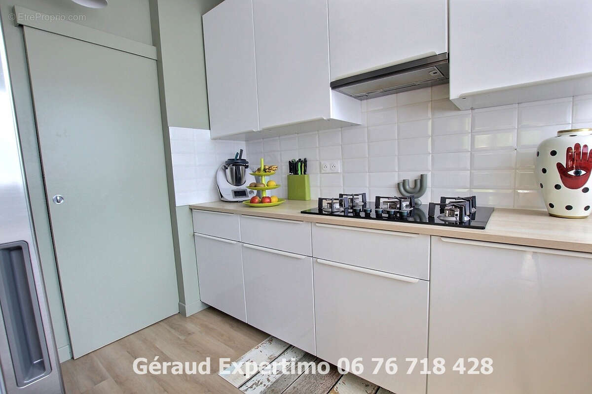 Appartement familial avec terrasses et stationnement  Tout Aix à pied - photo 4