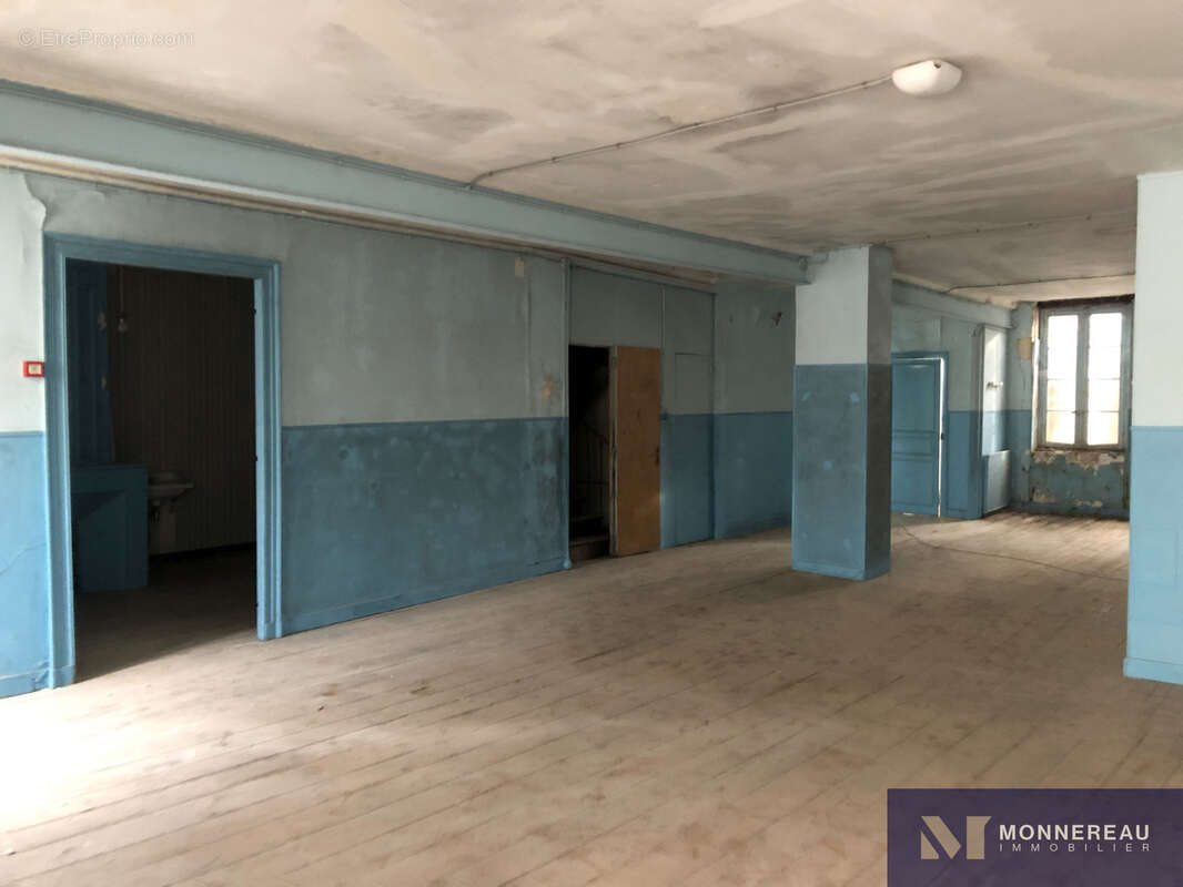 Immeuble de ville de 400m2 hab - photo 12