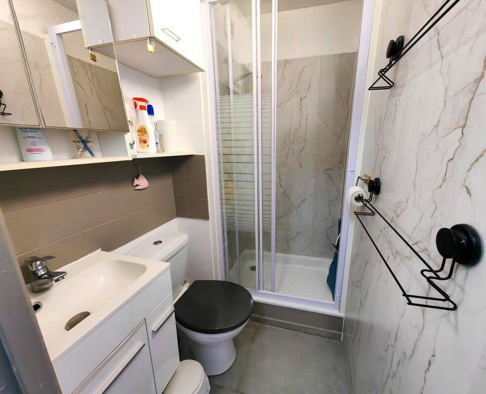 Studio rénové avec chambre cabine à quelques pas des plages - photo 11
