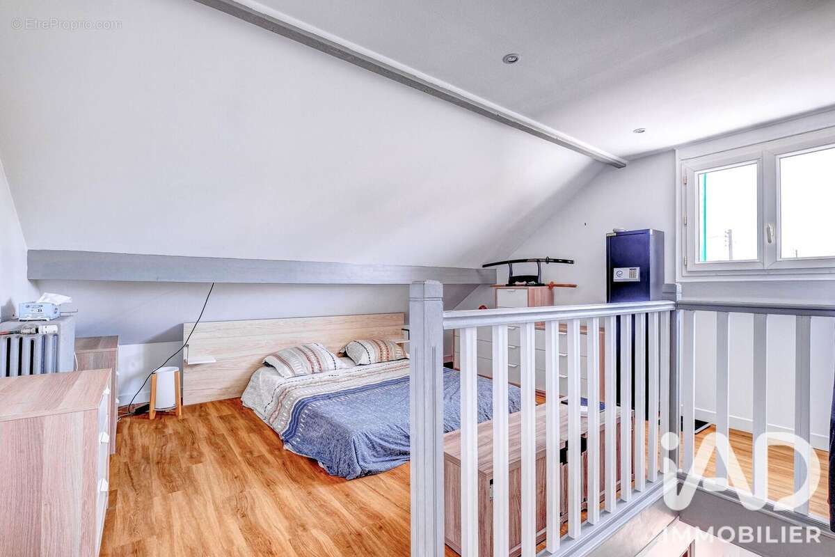 Maison 78 m² à Aulnay-Sous-Bois  - photo 4