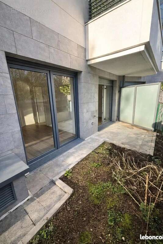 Appartement à LE PLESSIS-TREVISE