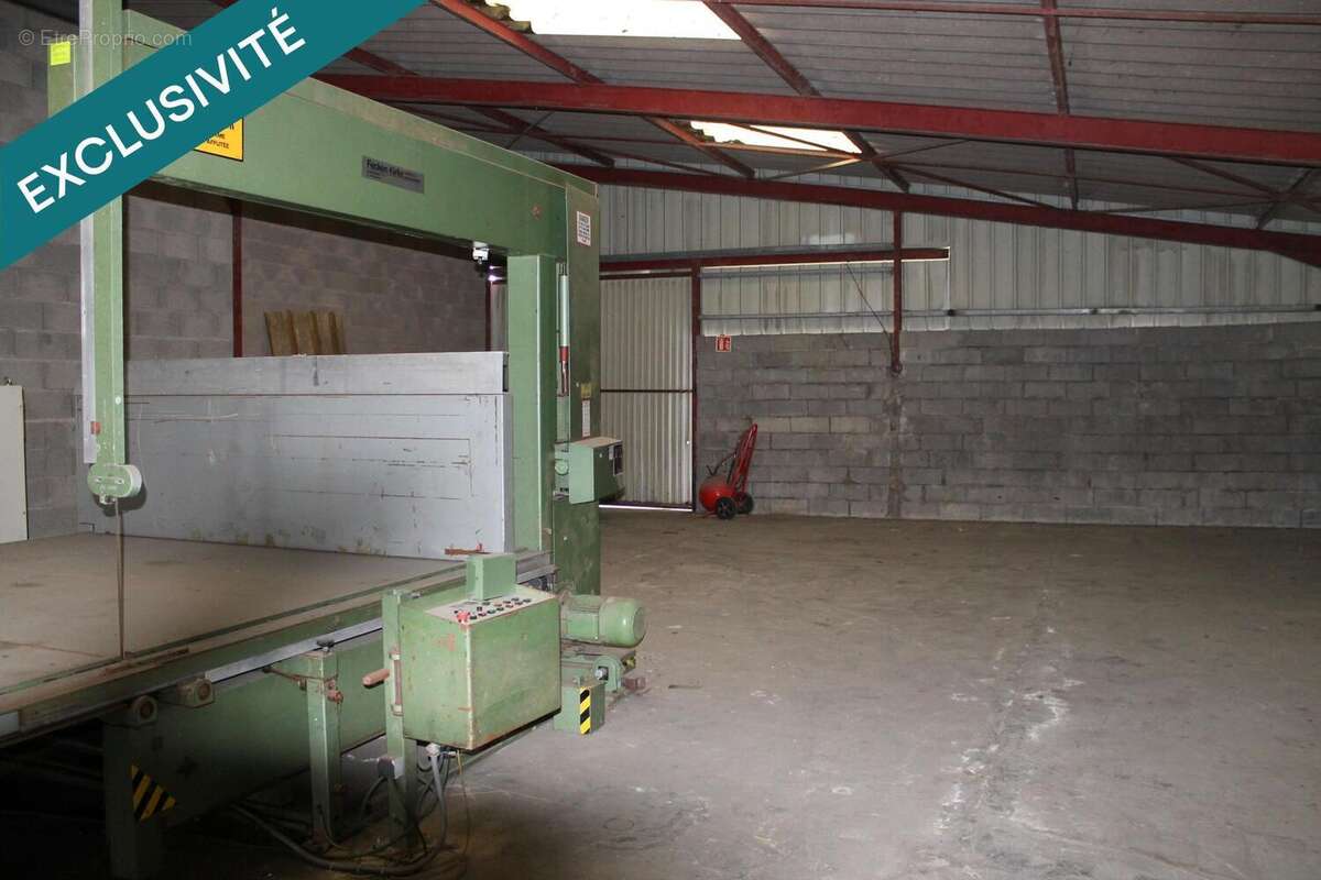 Photo 2 - Commerce à BARISEY-LA-COTE
