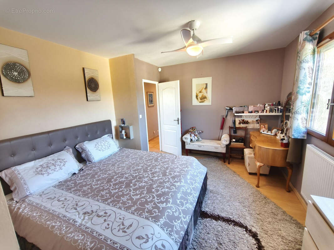 Maison à FONTENILLES