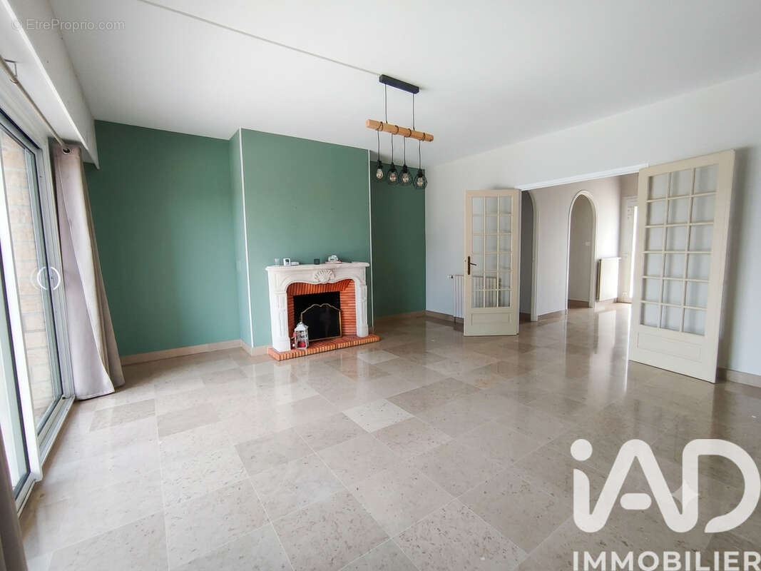 Photo 8 - Maison à MONTLUCON