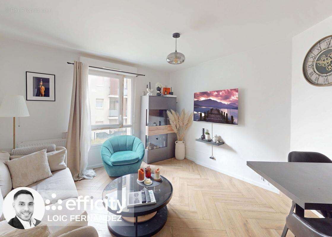 Appartement à DECINES-CHARPIEU