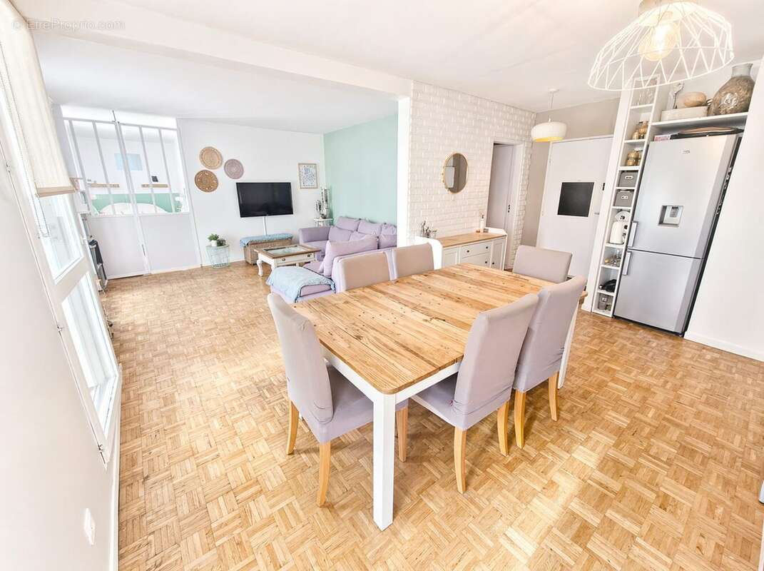 Appartement à MARSEILLE-11E