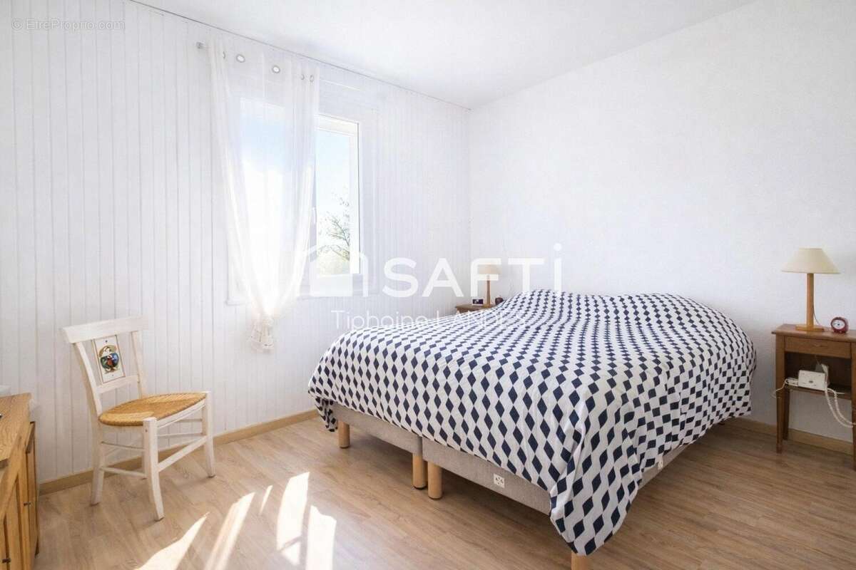 Photo 8 - Maison à BOURGNEUF