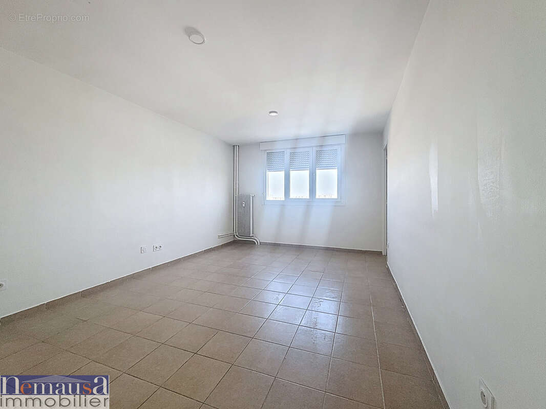 Appartement à NIMES