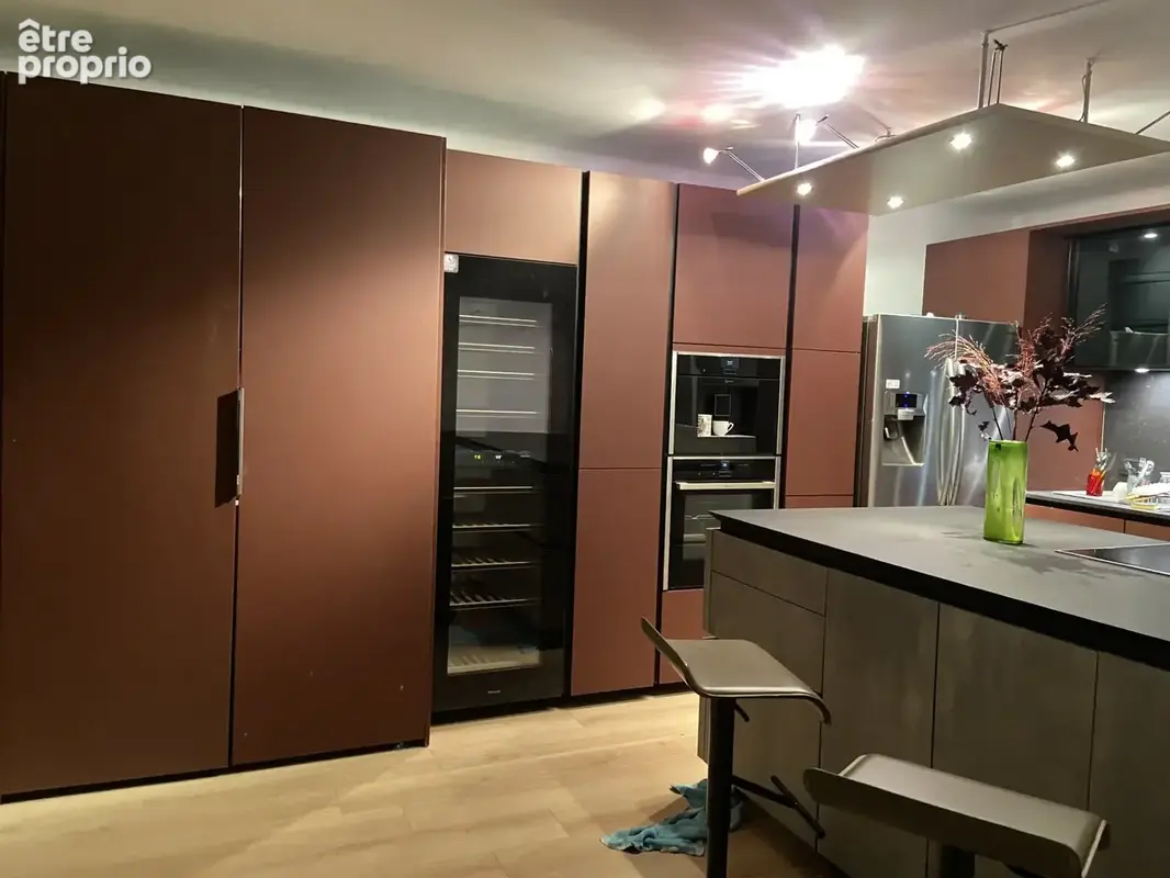 maison à vendre 10 pièces  (85) - photo 9