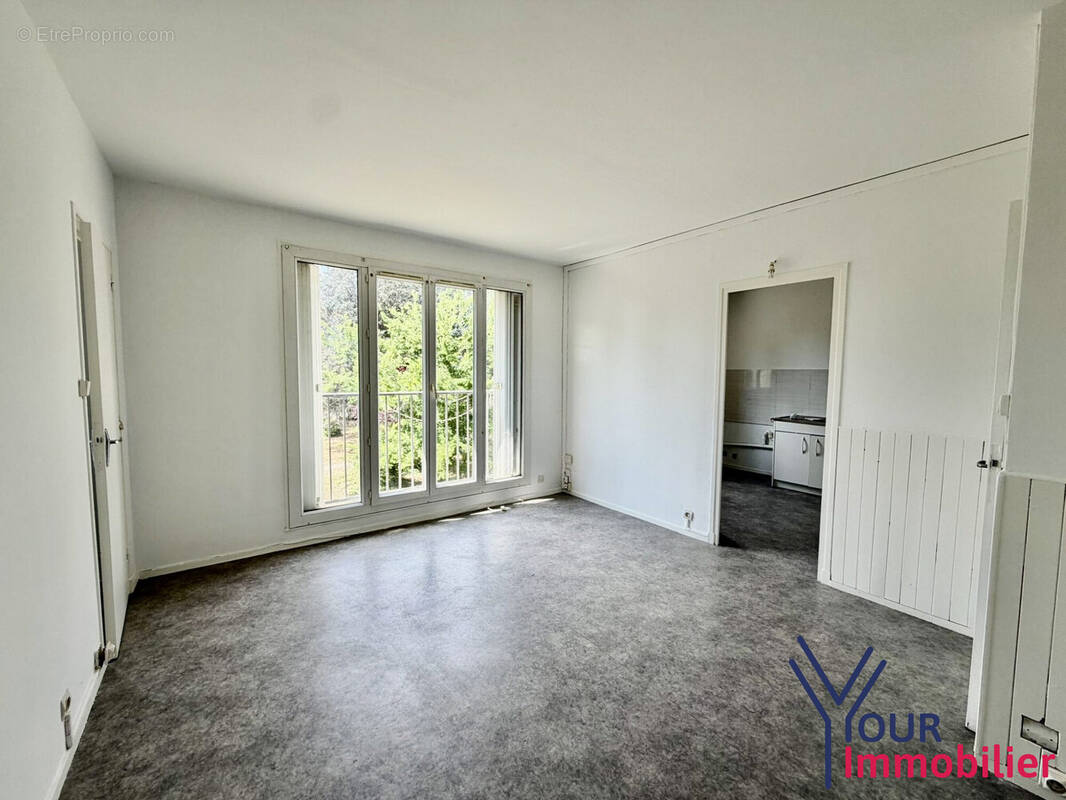 Appartement à GRIGNY