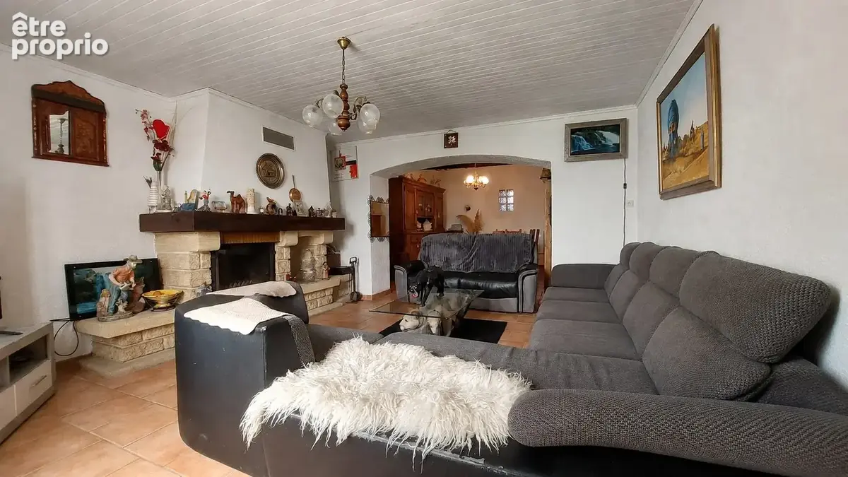 Maison 385 m² à Courthezon  - photo 3