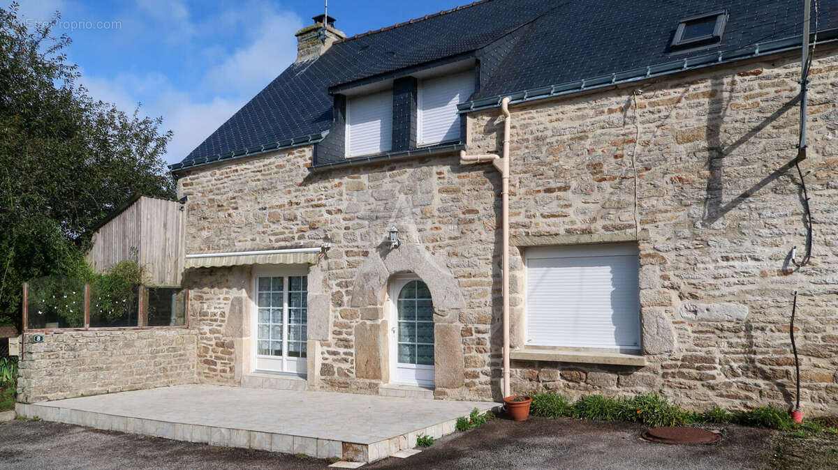 Maison Cruguel 5 pièces 95 m2 - photo 10