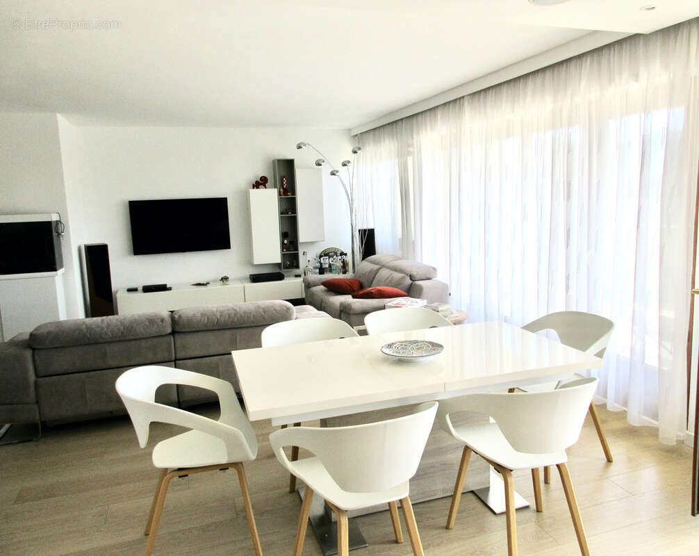 Appartement à MARSEILLE-9E