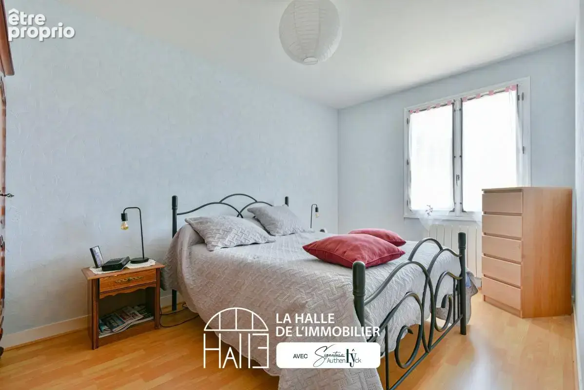 Maison 4 pièces 120 m² à vendre à Vayres (87600) - photo 11