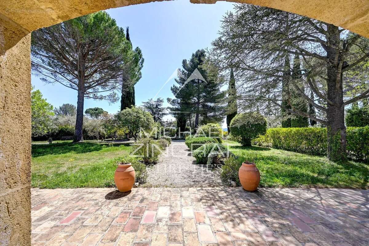 Maison à AIX-EN-PROVENCE