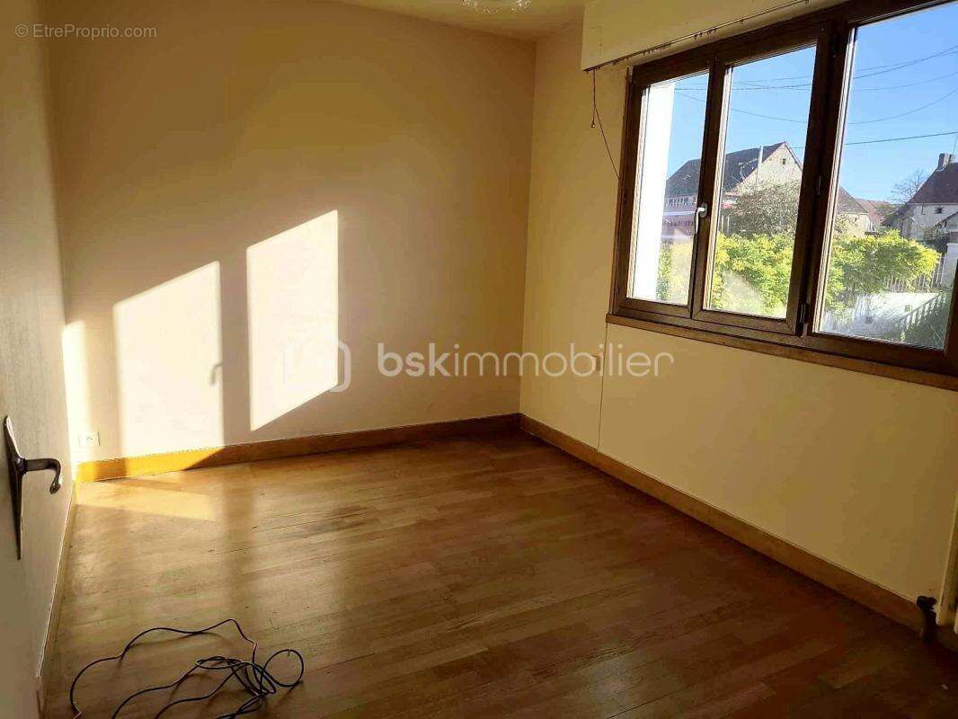 Maison 133 m² à Senan  - photo 6